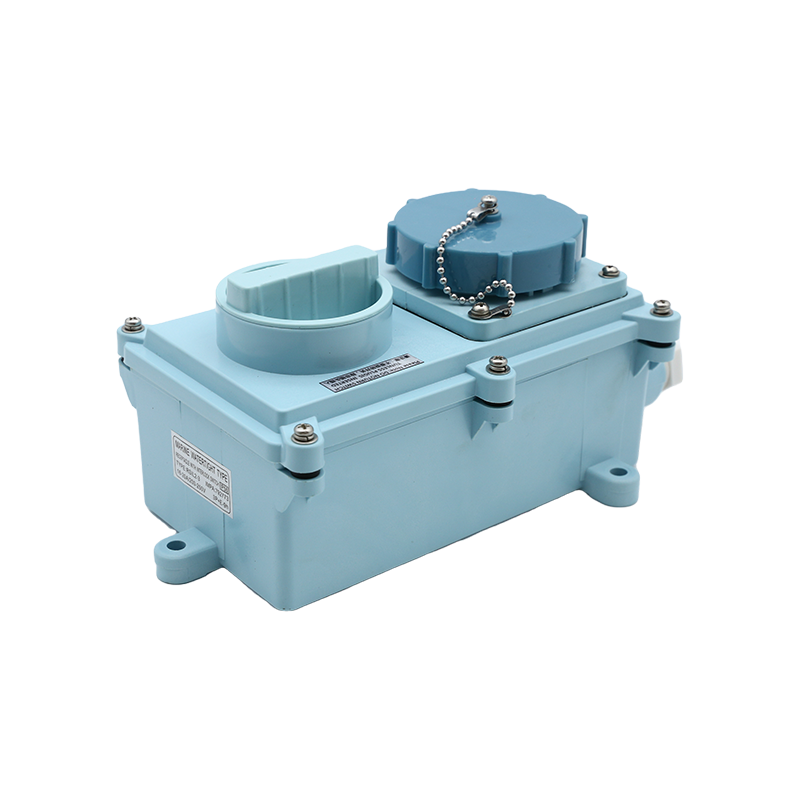 Prise étanche marine avec interrupteur-792773